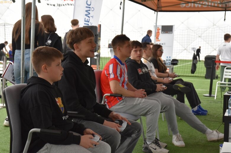  To już 4. edycja Skierniewickiego Turnieju Gry FIFA 