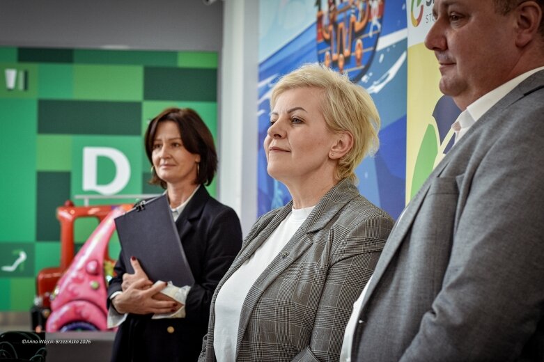  Galeria w galerii. Artyści STO5 pokazują w Dekadzie swój świat 