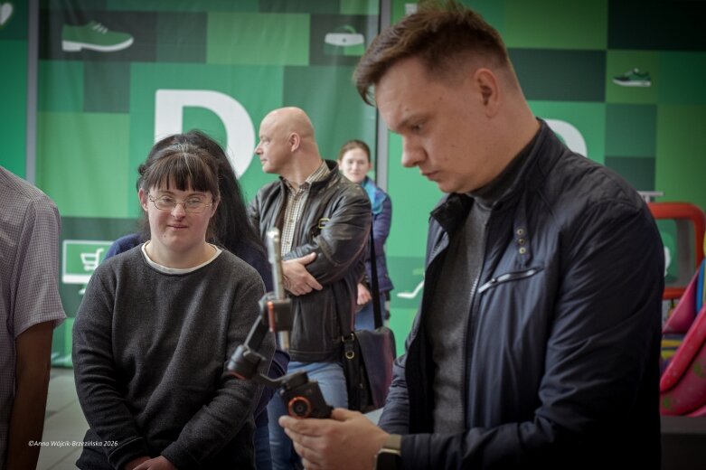  Galeria w galerii. Artyści STO5 pokazują w Dekadzie swój świat 