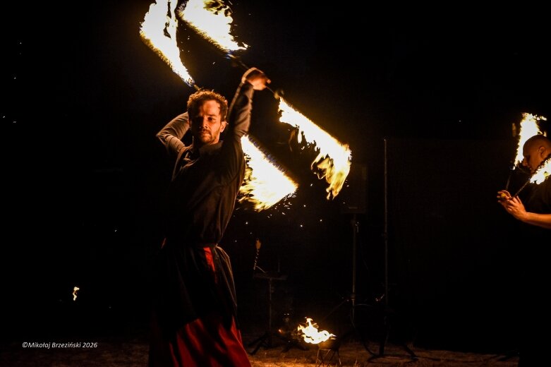  Teatr ognia nad Batorówką 