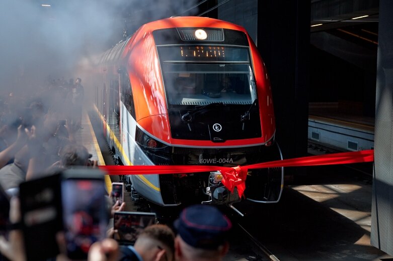  Po 25 latach pociągi mają wrócić do Mszczonowa. Umowa za blisko 1,5 mld zł 