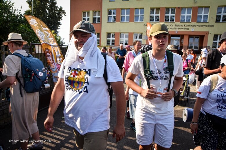  Łowicka pielgrzymka wróciła do Makowa młodsza niż przed rokiem 