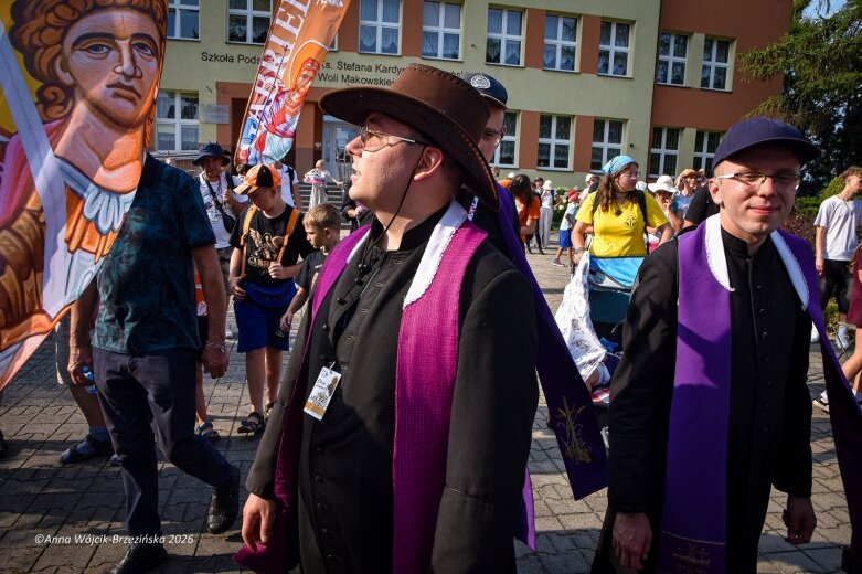  Łowicka pielgrzymka wróciła do Makowa młodsza niż przed rokiem 