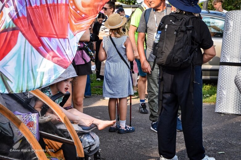  Łowicka pielgrzymka wróciła do Makowa młodsza niż przed rokiem 