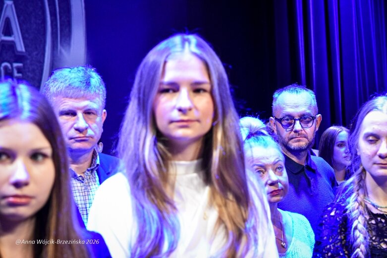  Ponad 250 uczniów odebrało stypendia Prezydenta Miasta Skierniewice 